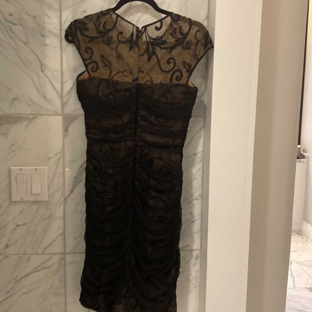 Tadashi Shoji cocktail/evening dress - Picture 3 of 8